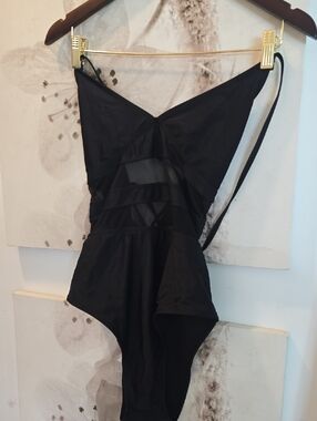 Zaful Black Strappy Cutout Low Back One-Piece Swimsuit - XL